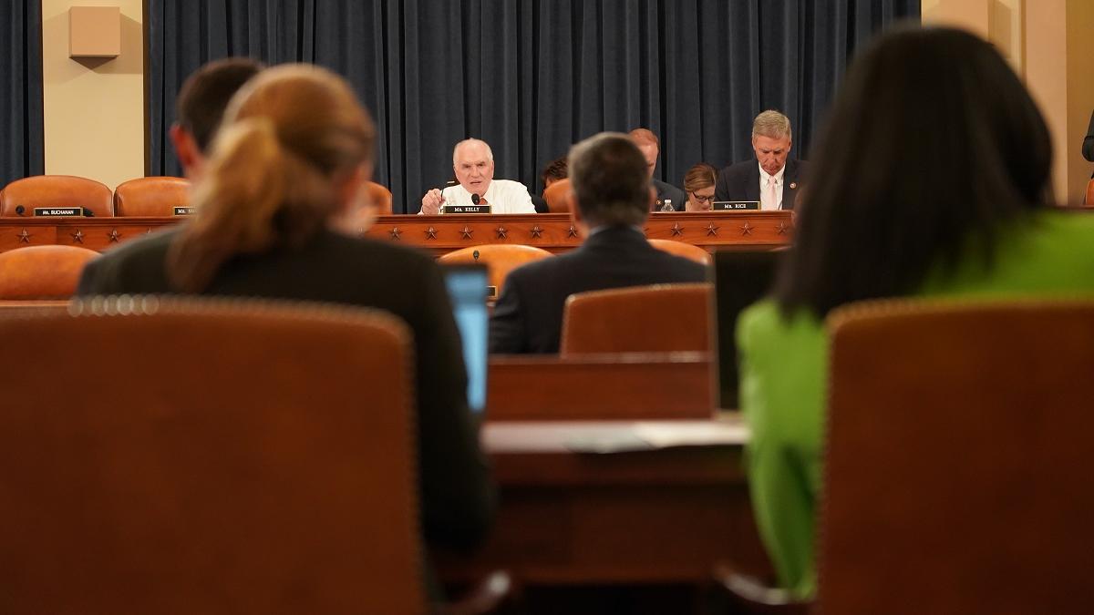 Rep. Kelly HHS Sec. Xavier Becerra 042822