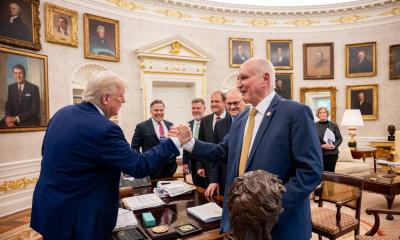 060225-trump-mk-wh-standing