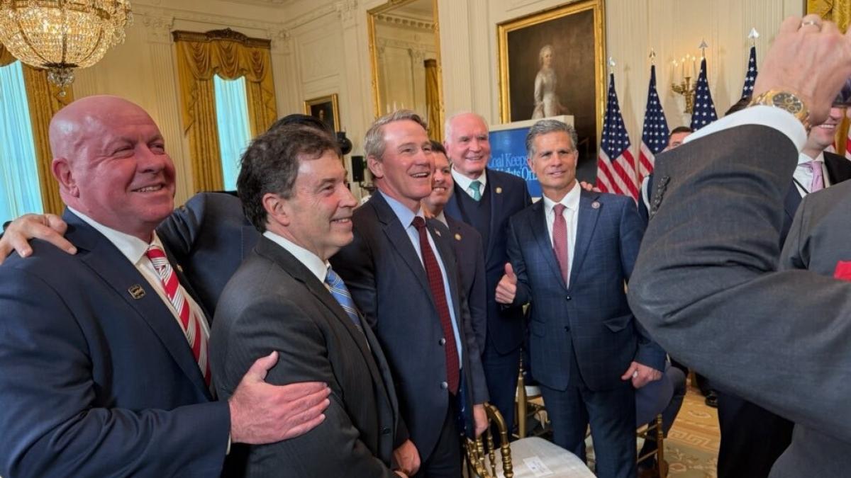 021226-mk-meuser-at-white-house-jpg